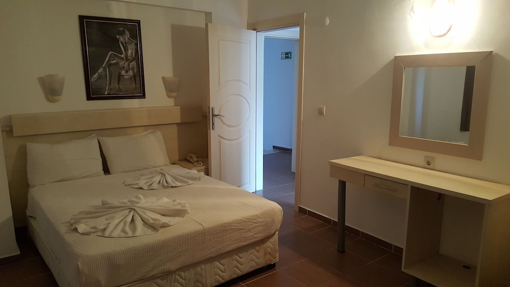 Golden Star Hotel Rezervasyon