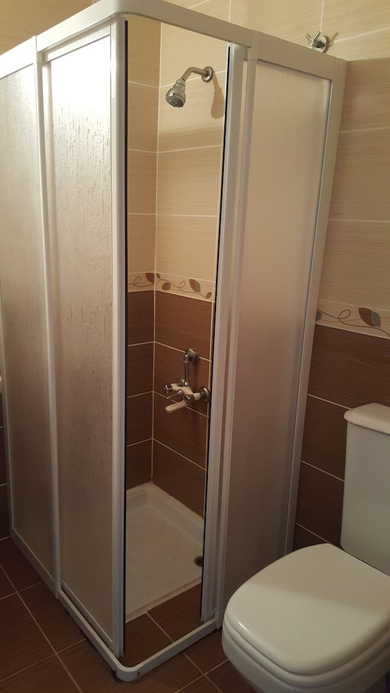 Golden Star Hotel Rezervasyon