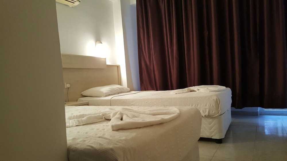 Golden Star Hotel Rezervasyon