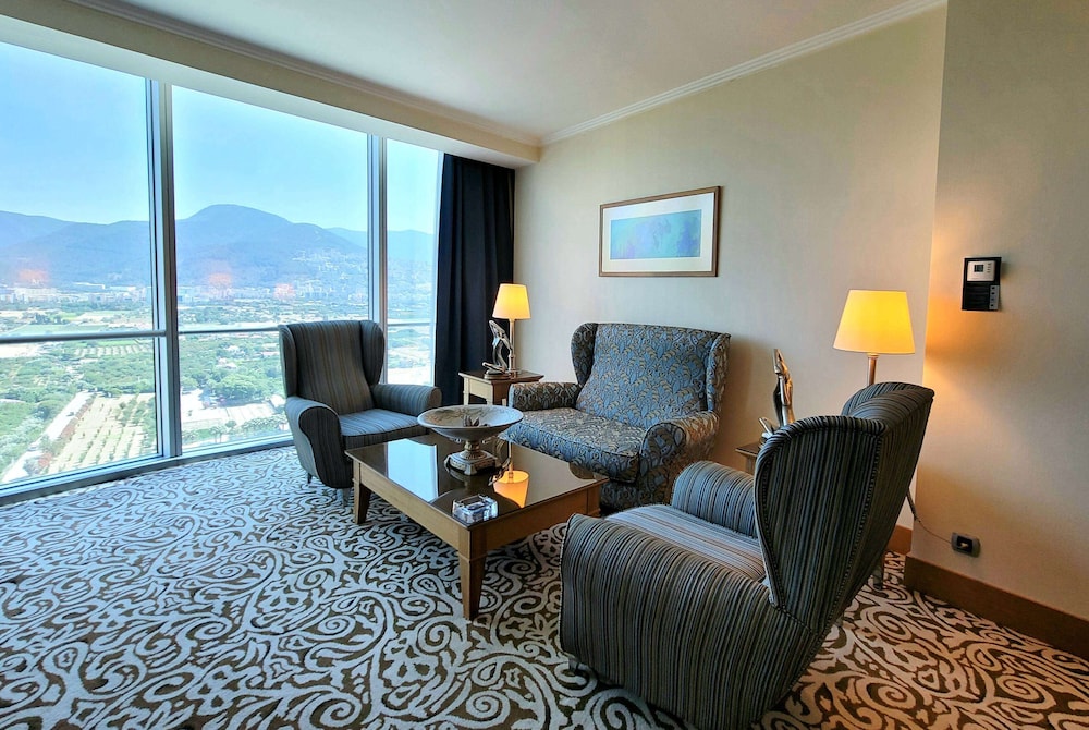 Wyndham Grand Izmir Özdilek Thermal & Spa Rezervasyon