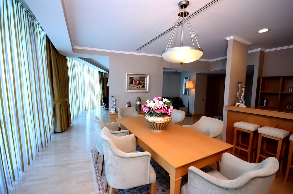 Wyndham Grand Izmir Özdilek Thermal & Spa Rezervasyon