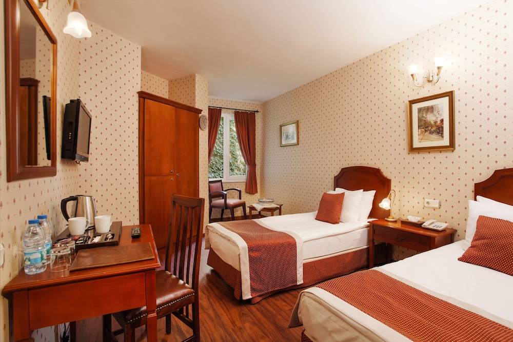 Erguvan Hotel Rezervasyon