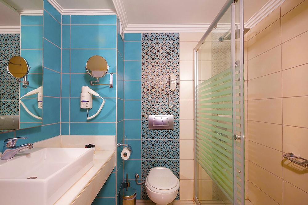 Side Aluna Hotel Rezervasyon