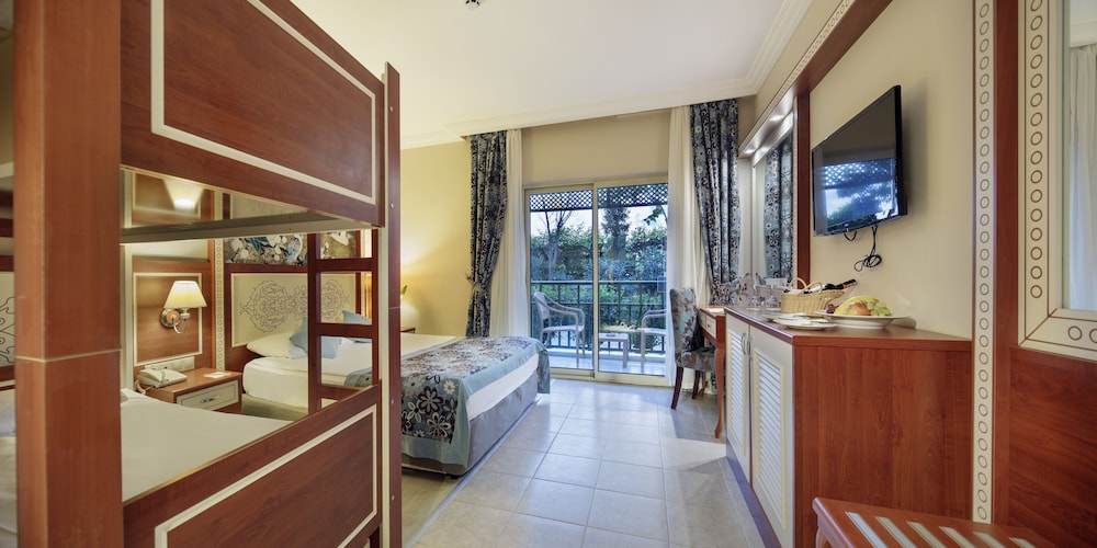 Crystal Paraiso Verde Rezervasyon