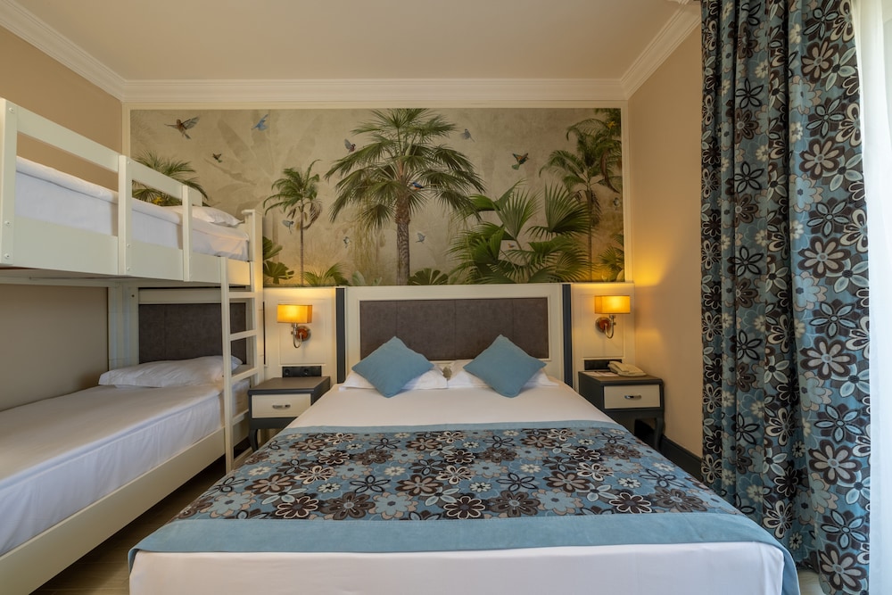 Crystal Paraiso Verde Rezervasyon