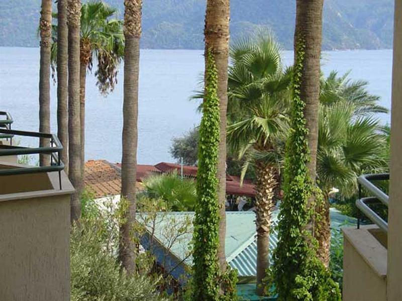 Amos Hotel Rezervasyon