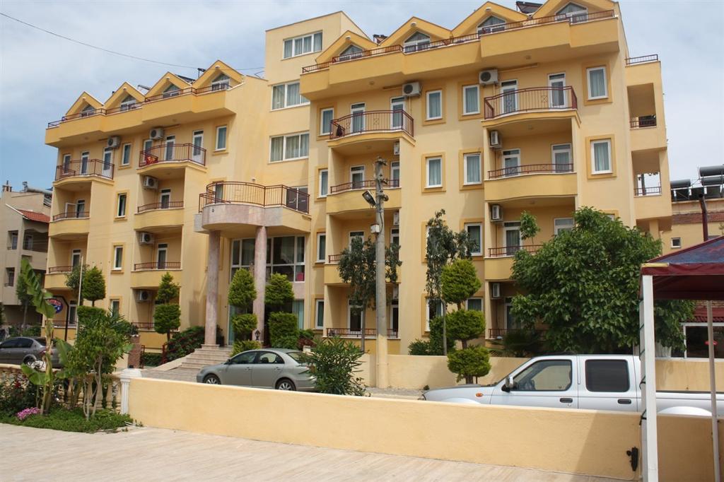 Albatros Apartments Rezervasyon
