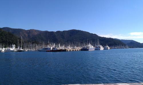 Club Sunset Apart Rezervasyon