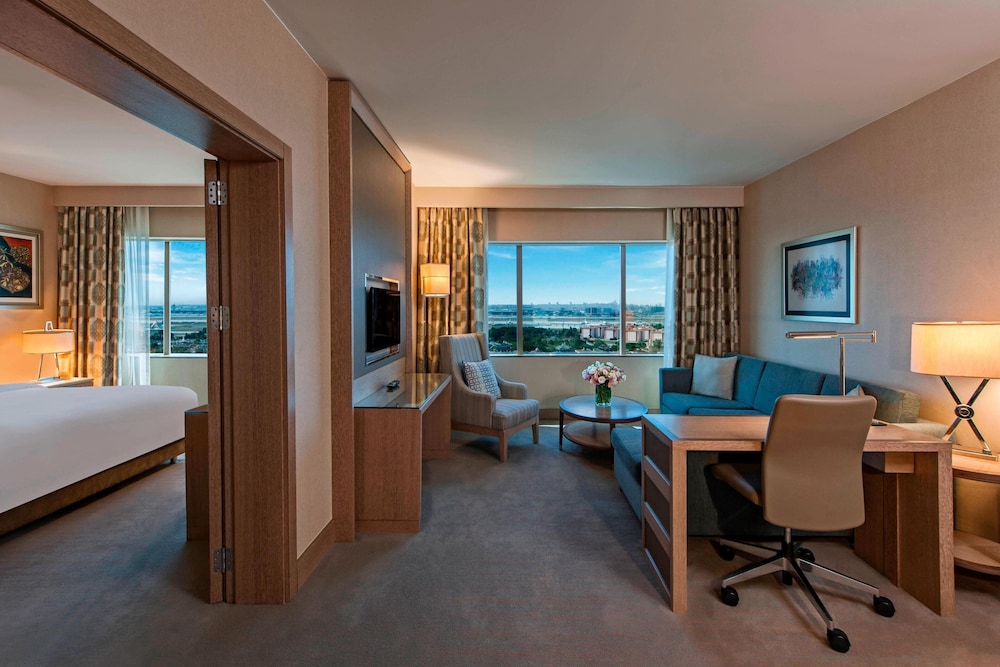 Renaissance Polat Istanbul Hotel Rezervasyon