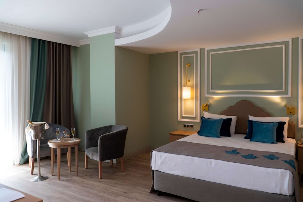 Adalya Art Side Rezervasyon