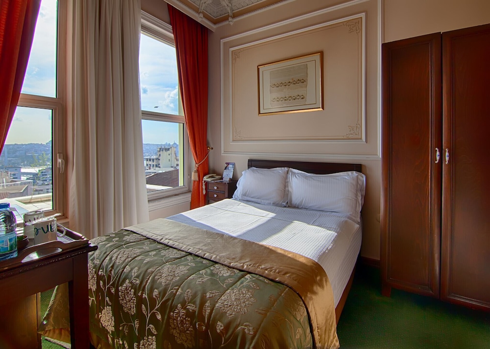 Anemon Galata Rezervasyon