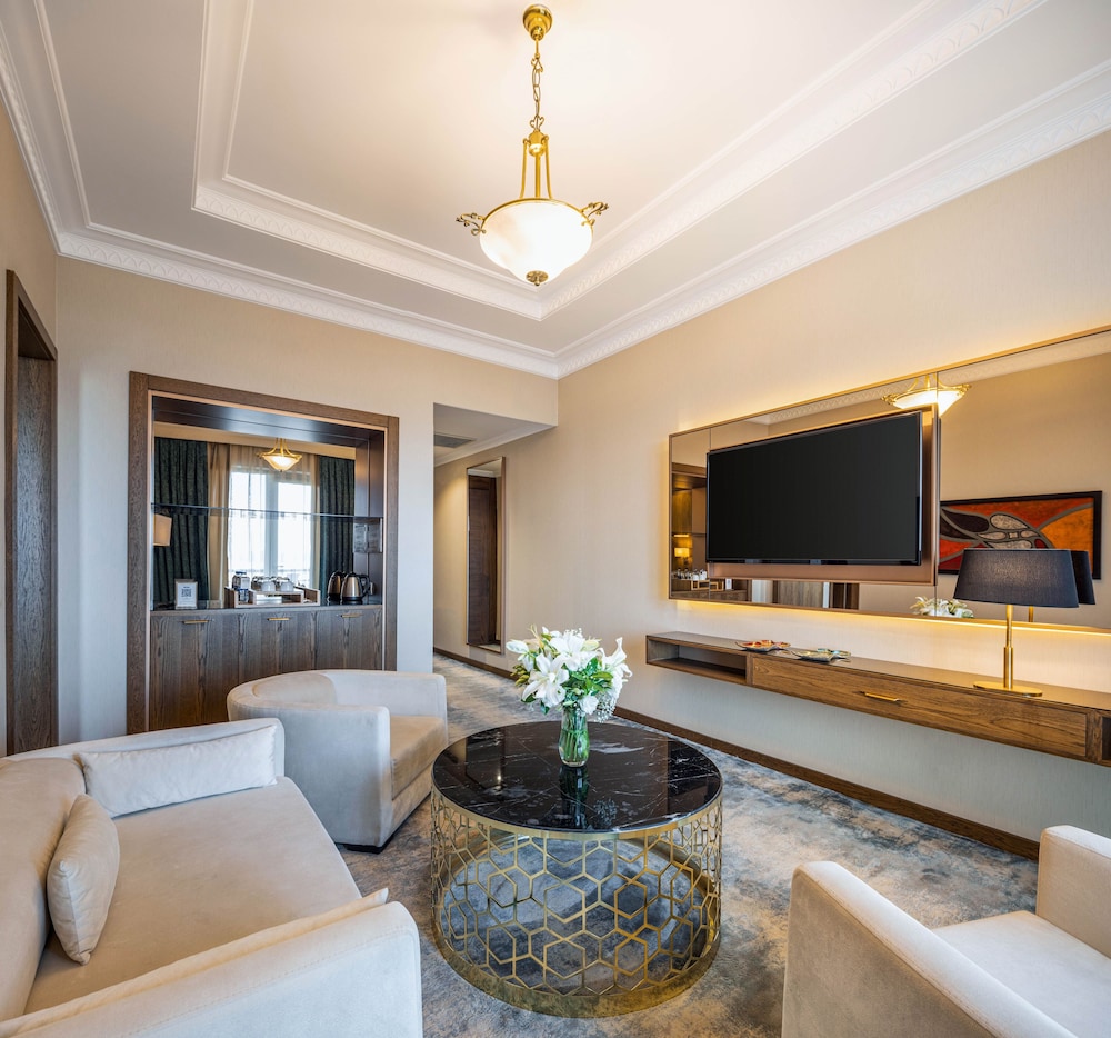 Celik Palas Convention Center & Thermal Spa Rezervasyon