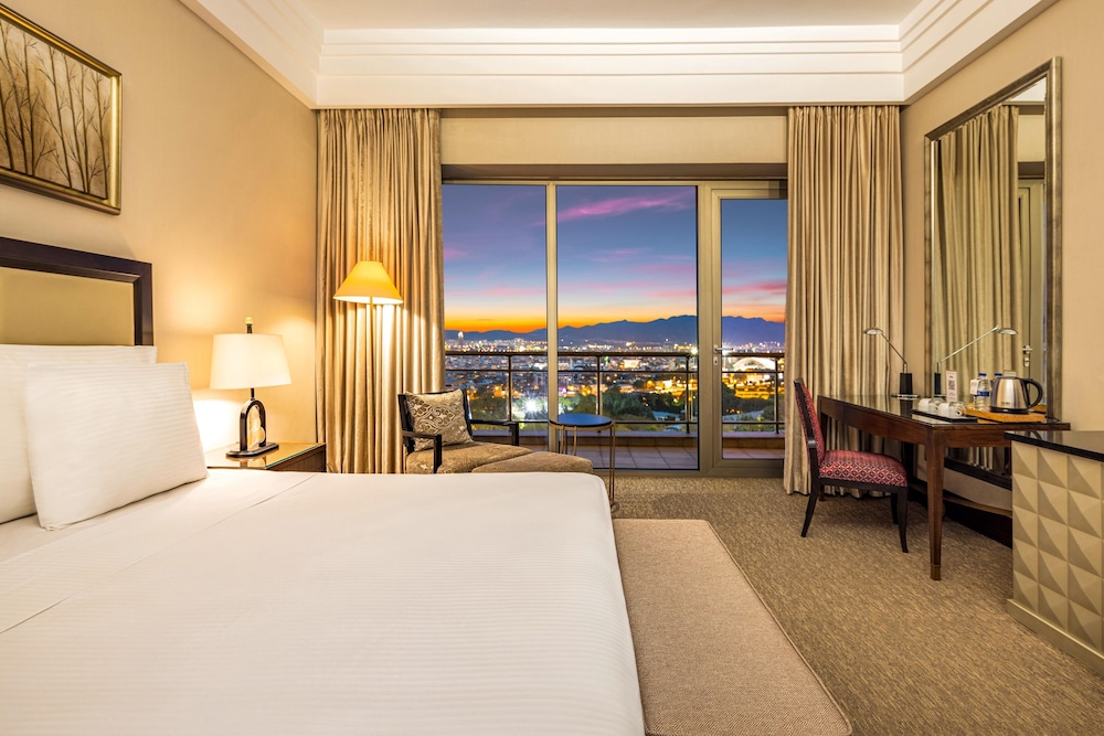 Celik Palas Convention Center & Thermal Spa Rezervasyon