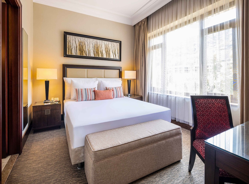 Celik Palas Convention Center & Thermal Spa Rezervasyon