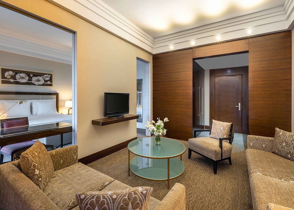 Celik Palas Convention Center & Thermal Spa Rezervasyon