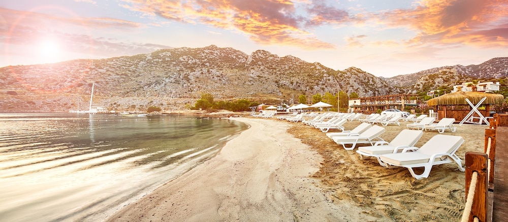 Fi Light Solto Boutique Beach Rezervasyon