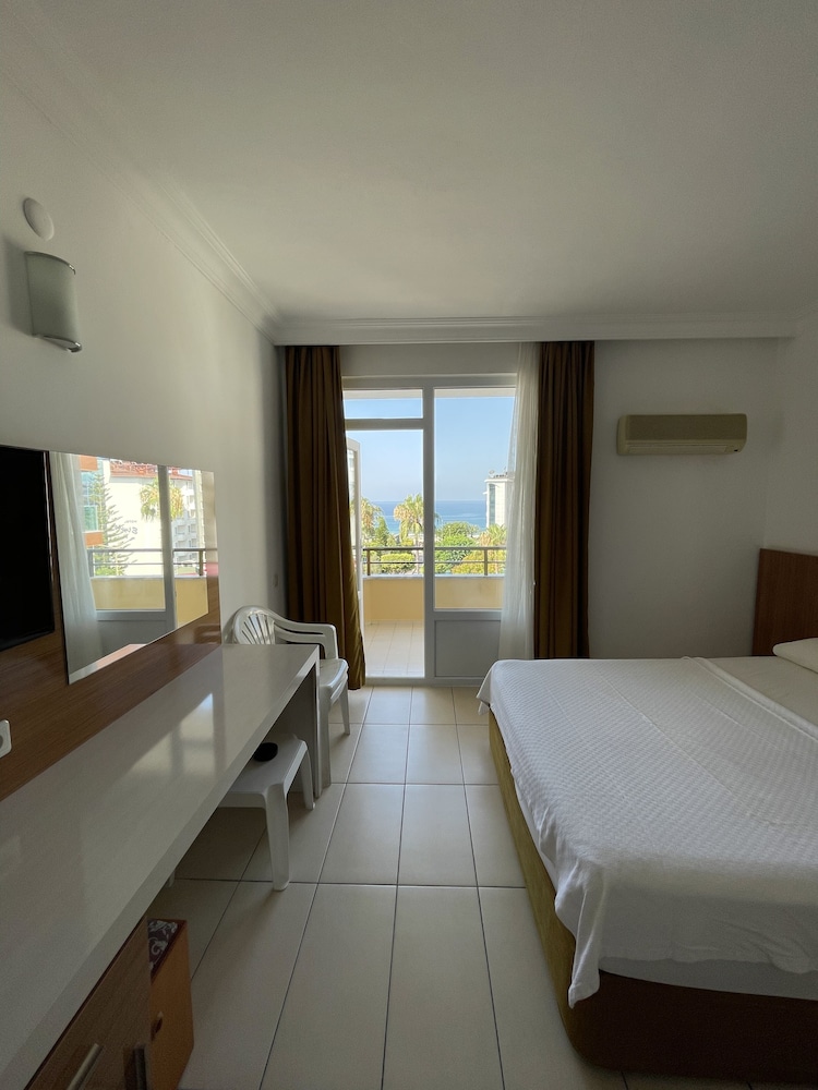 Miray Hotel Kleopatra Beach Rezervasyon