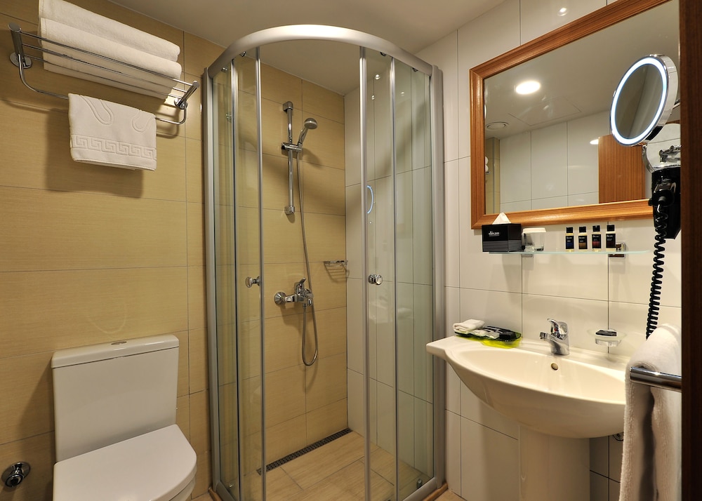 Divan Istanbul City Rezervasyon