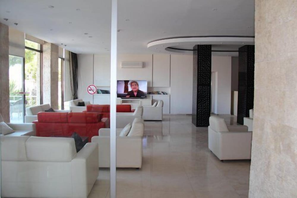 Porteras Otel Rezervasyon