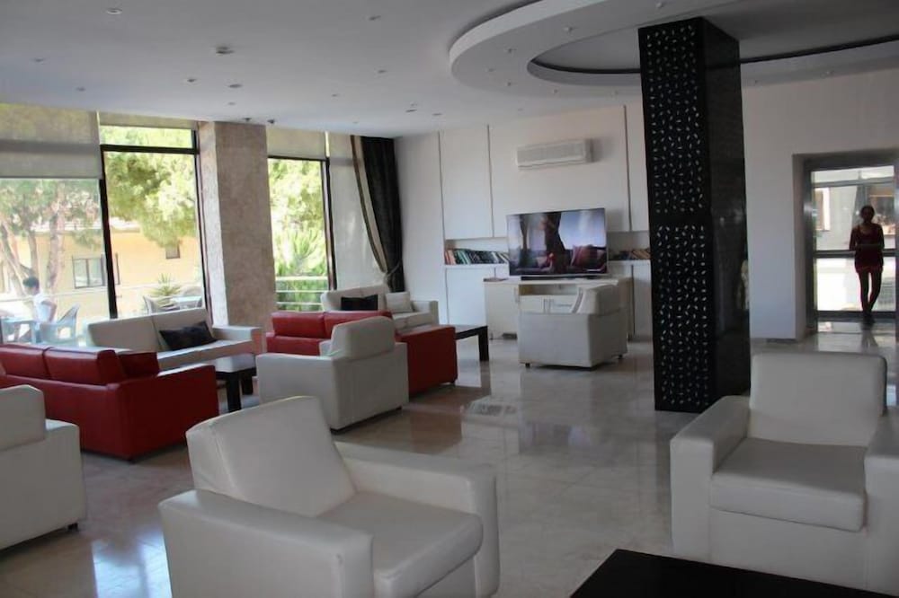 Porteras Otel Rezervasyon