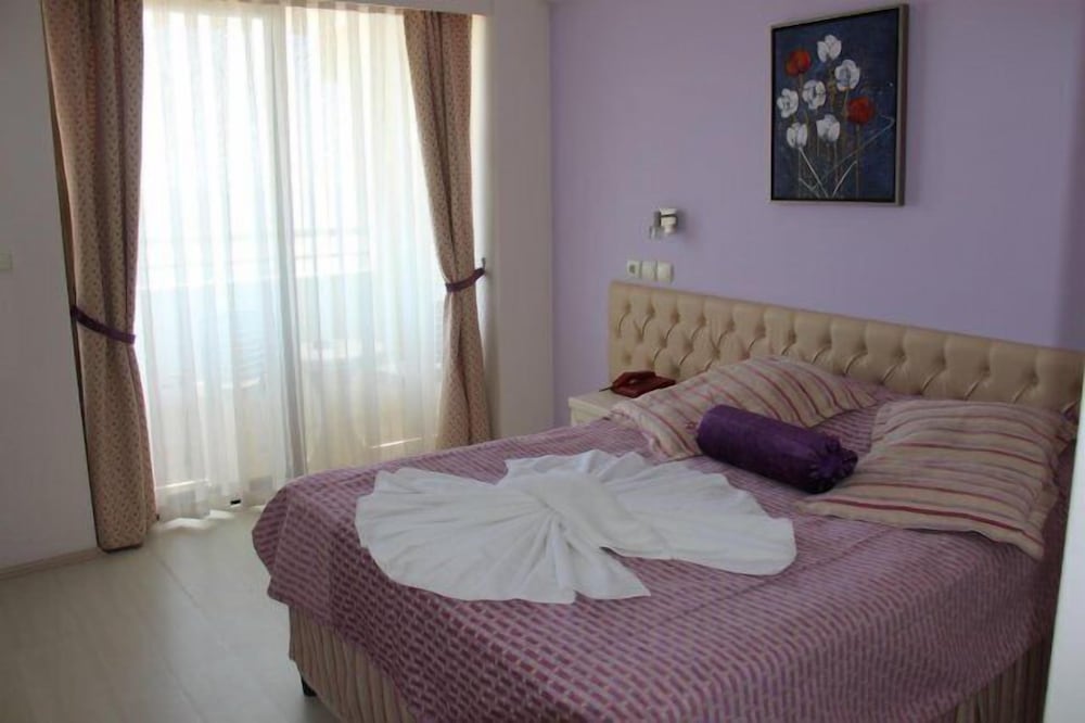 Porteras Otel Rezervasyon