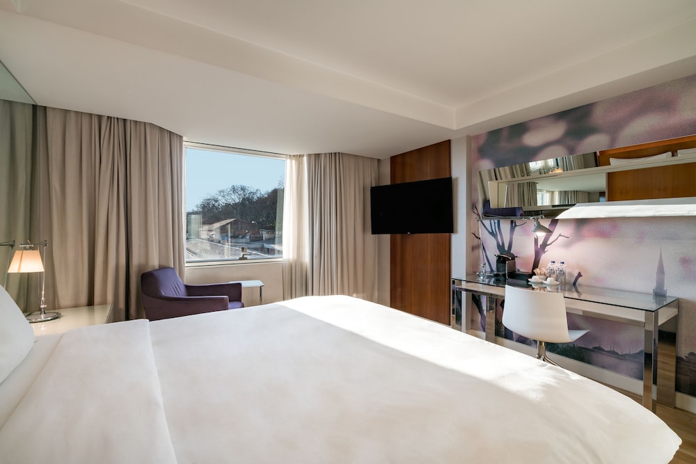 Radisson Blu Bosphorus Hotel Rezervasyon