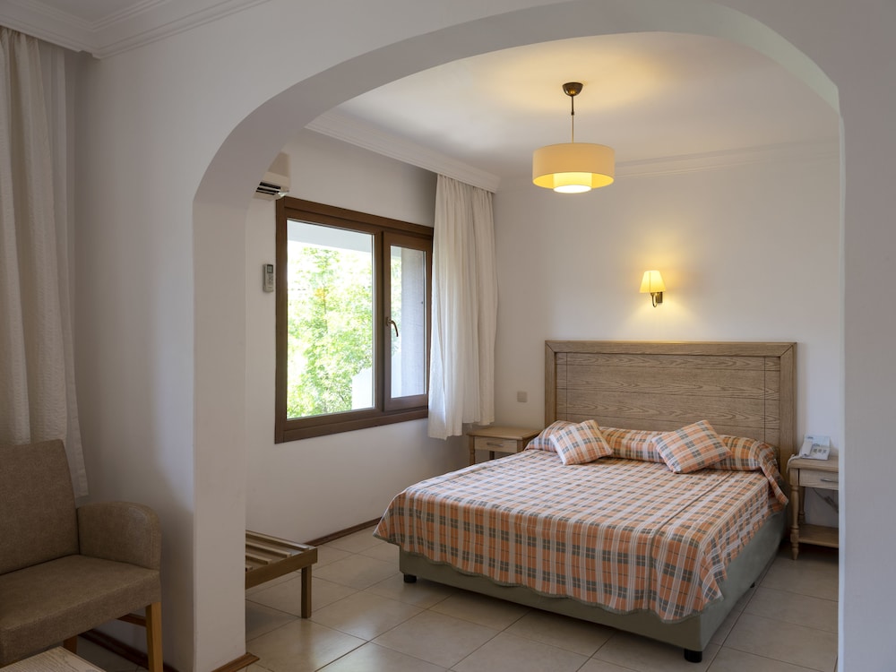 Assos Eden Beach Rezervasyon