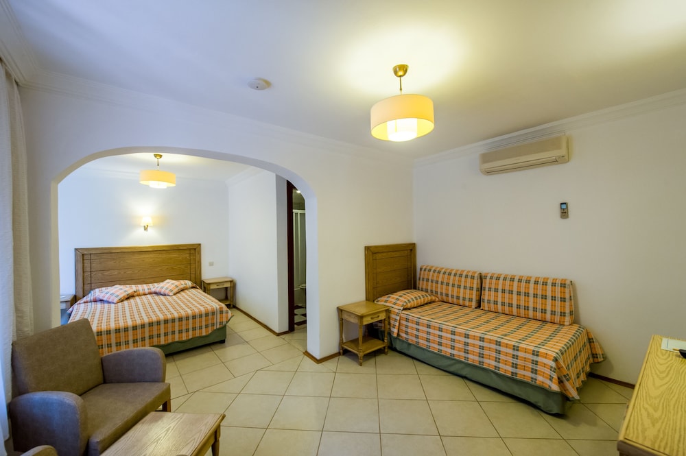 Assos Eden Beach Rezervasyon