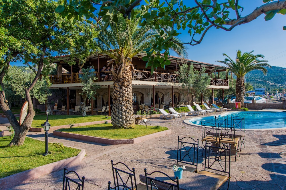 Assos Eden Beach Rezervasyon