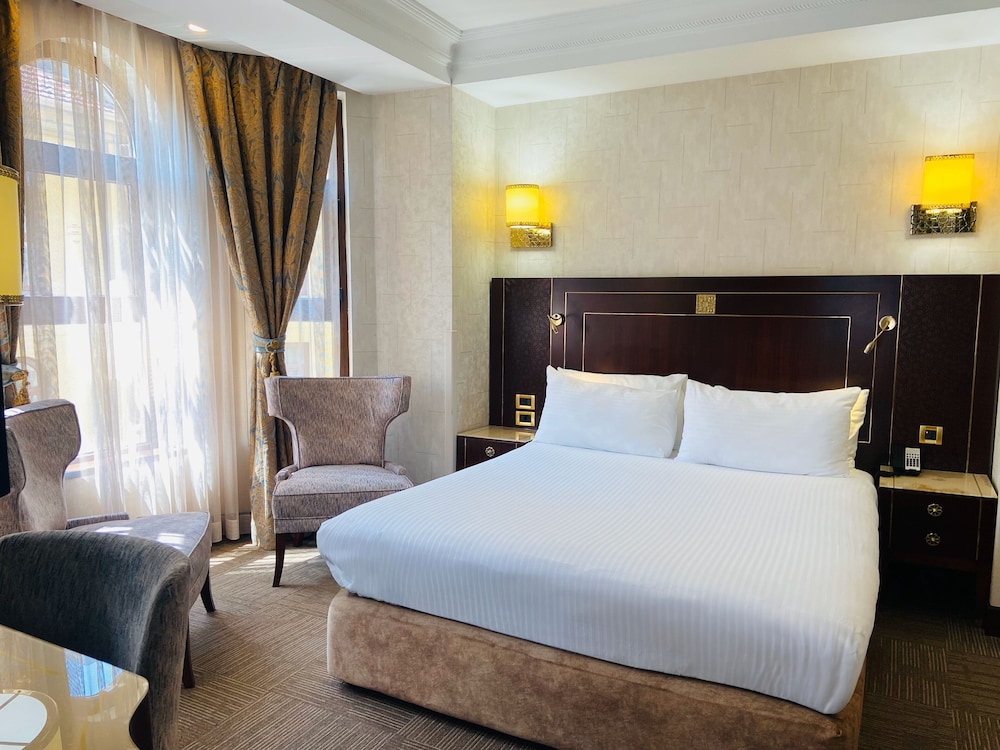 Crowne Plaza Istanbul - Old City Rezervasyon