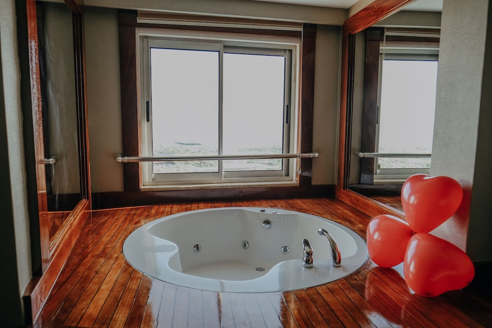 Saturn Palace Resort Rezervasyon