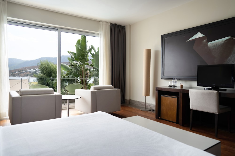 No:81 Hotel Rezervasyon