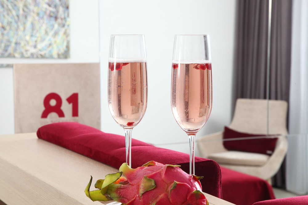 No:81 Hotel Rezervasyon