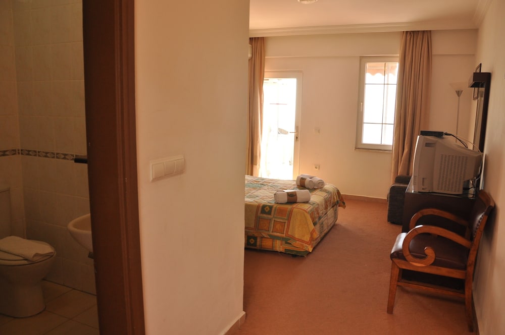 Family Belvedere Hotel Rezervasyon