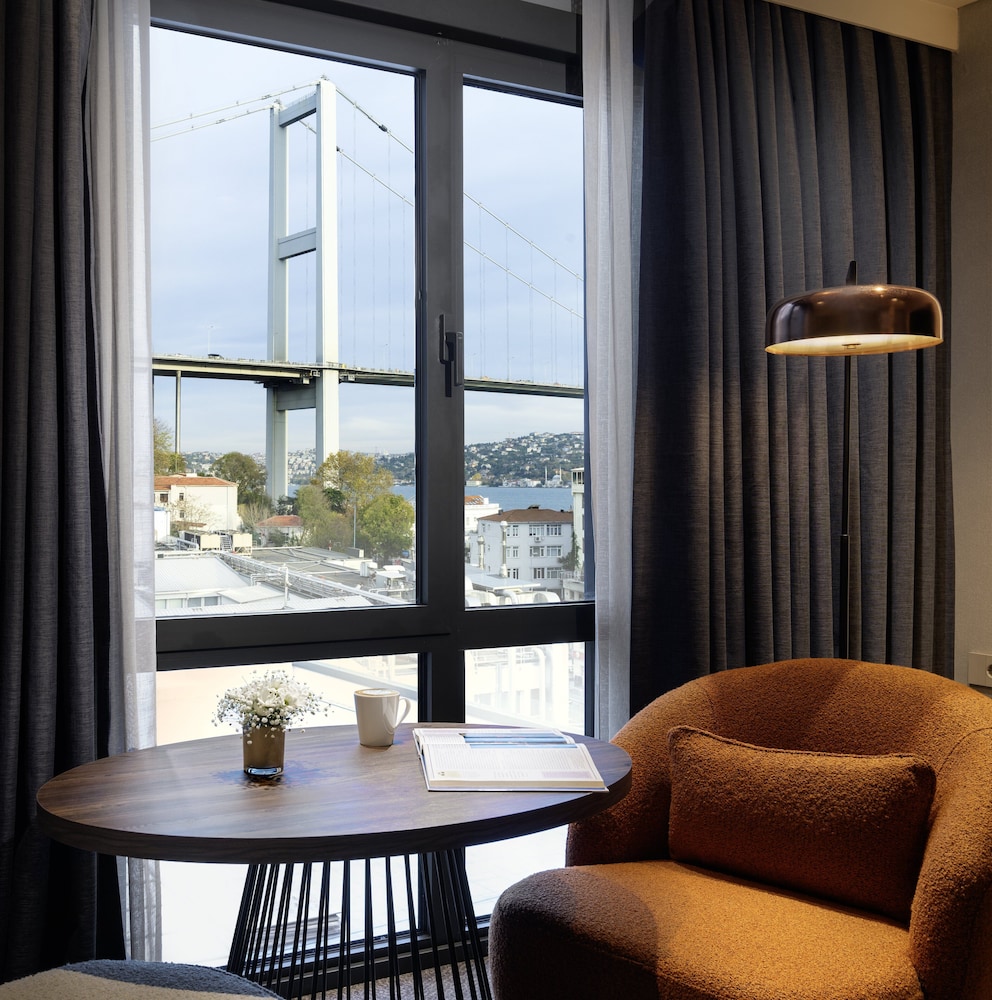 Crowne Plaza Istanbul - Ortakoy Bosphorus Rezervasyon