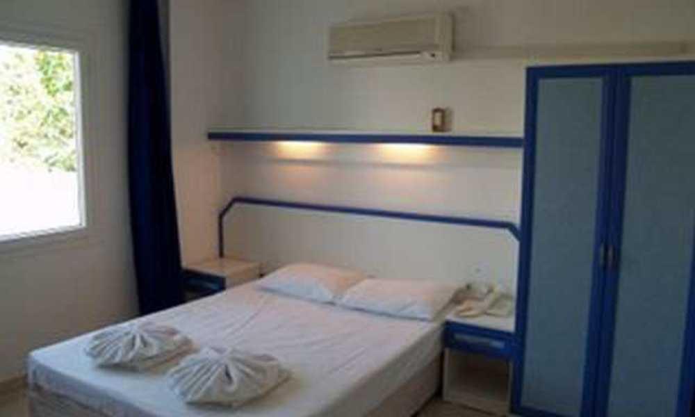 Atlantis Apartments Rezervasyon