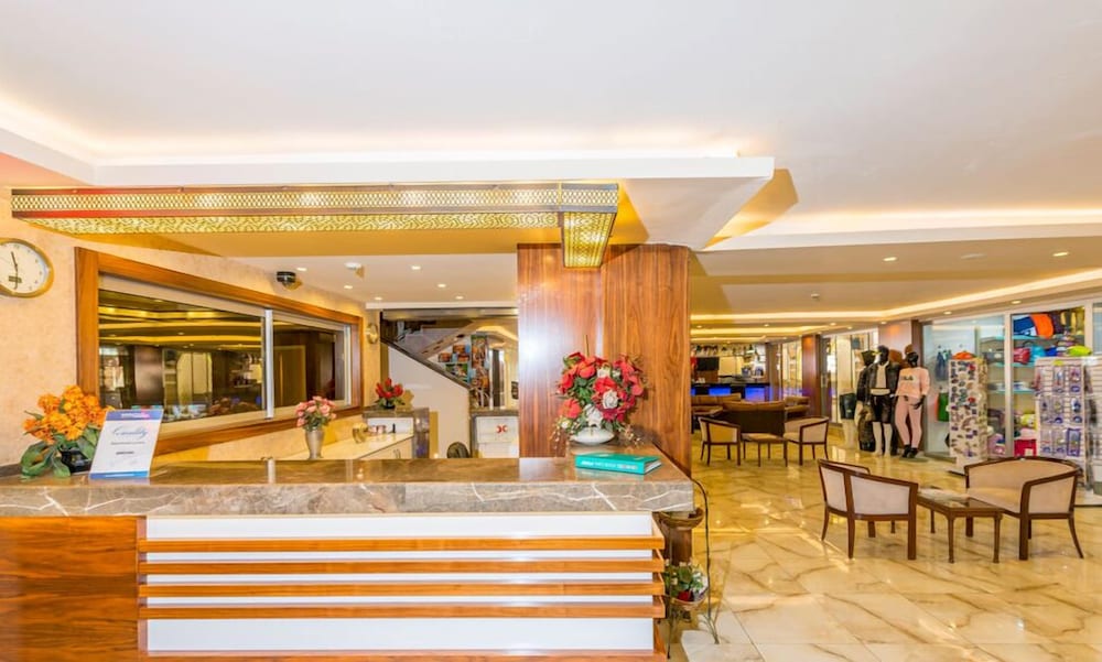 Lavinia Apart Hotel Rezervasyon