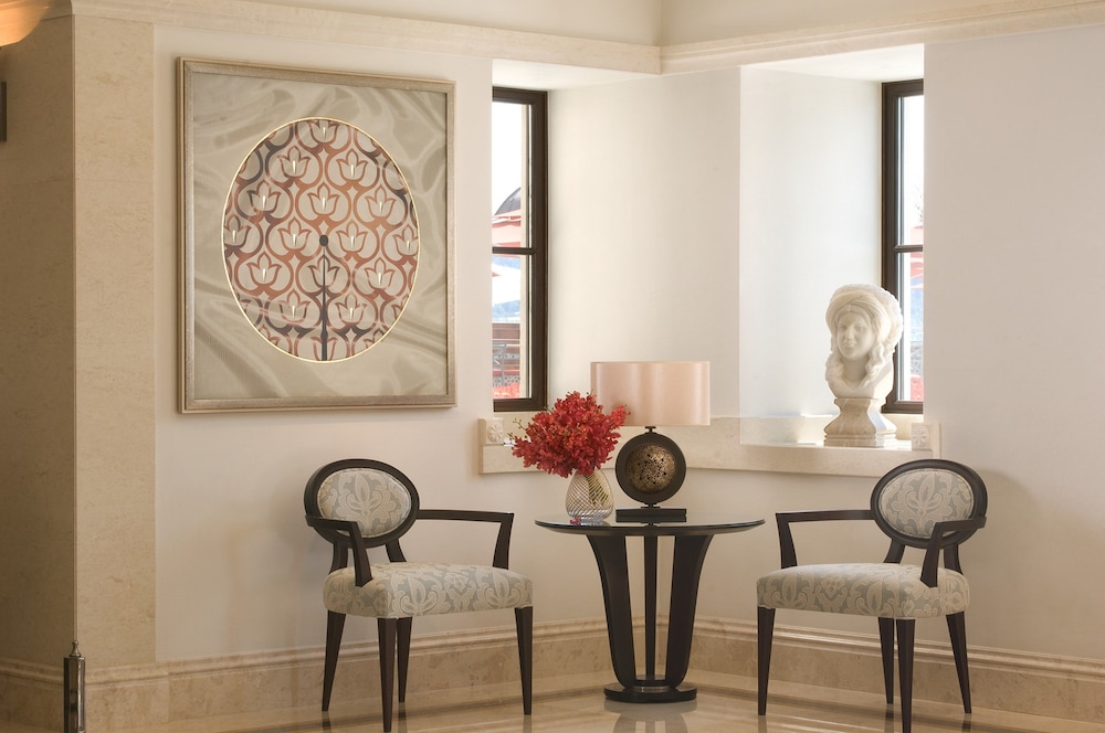 Four Seasons Hotel Istanbul At The Bosphorus Rezervasyon