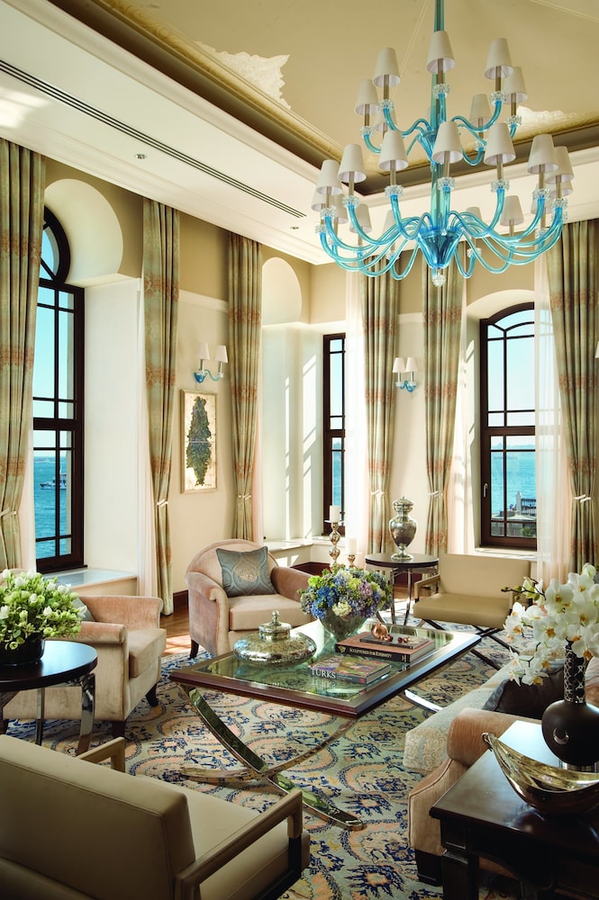 Four Seasons Hotel Istanbul At The Bosphorus Rezervasyon