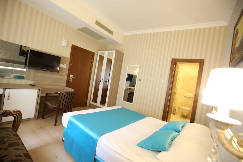 Nil Hotel Rezervasyon