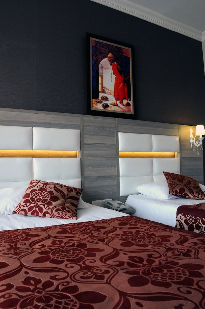 Nil Hotel Rezervasyon