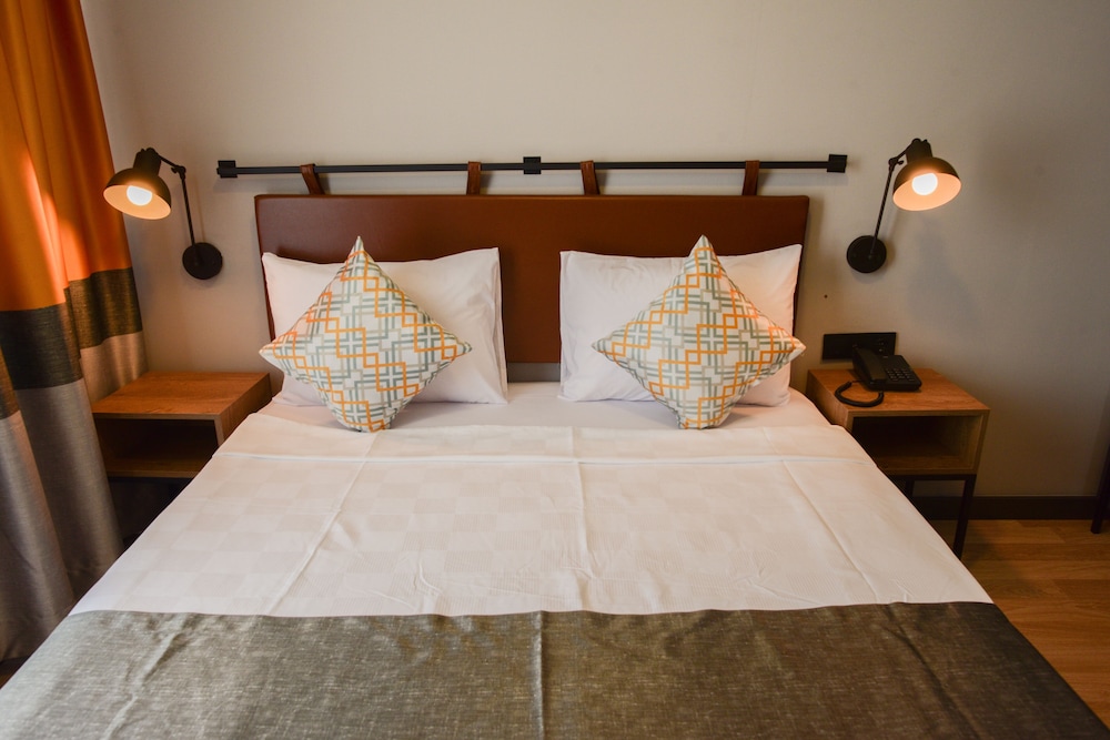 Ramira Joy Hotel Rezervasyon