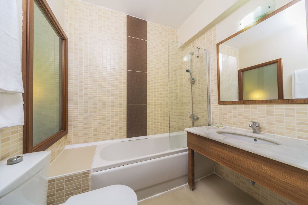 Sunbay Hotel Rezervasyon