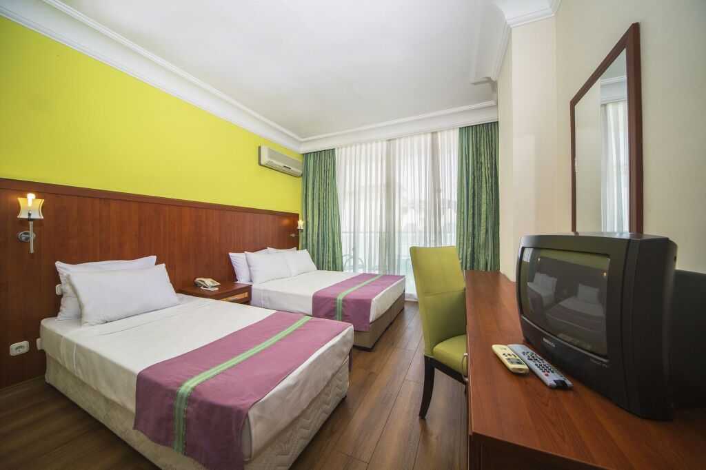 Sunbay Hotel Rezervasyon