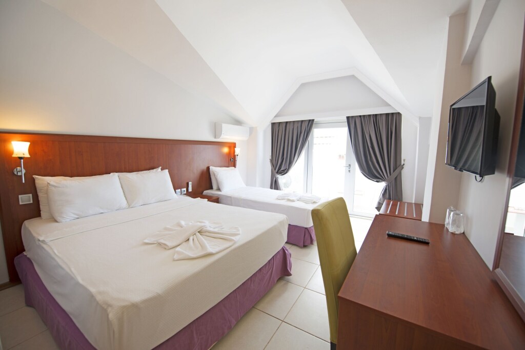 Sunbay Hotel Rezervasyon