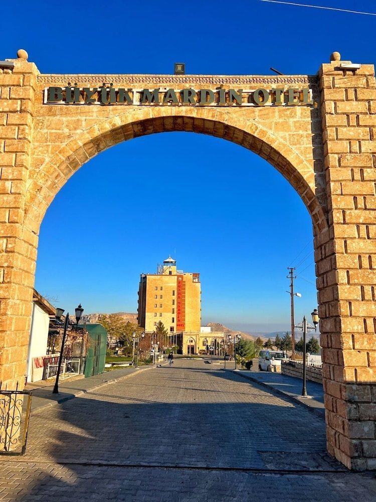 Büyük Mardin Oteli Rezervasyon