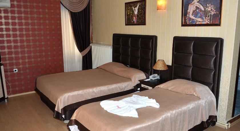 Umit Pembe Kosk Hotel Rezervasyon