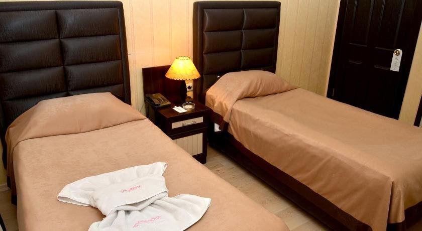 Umit Pembe Kosk Hotel Rezervasyon