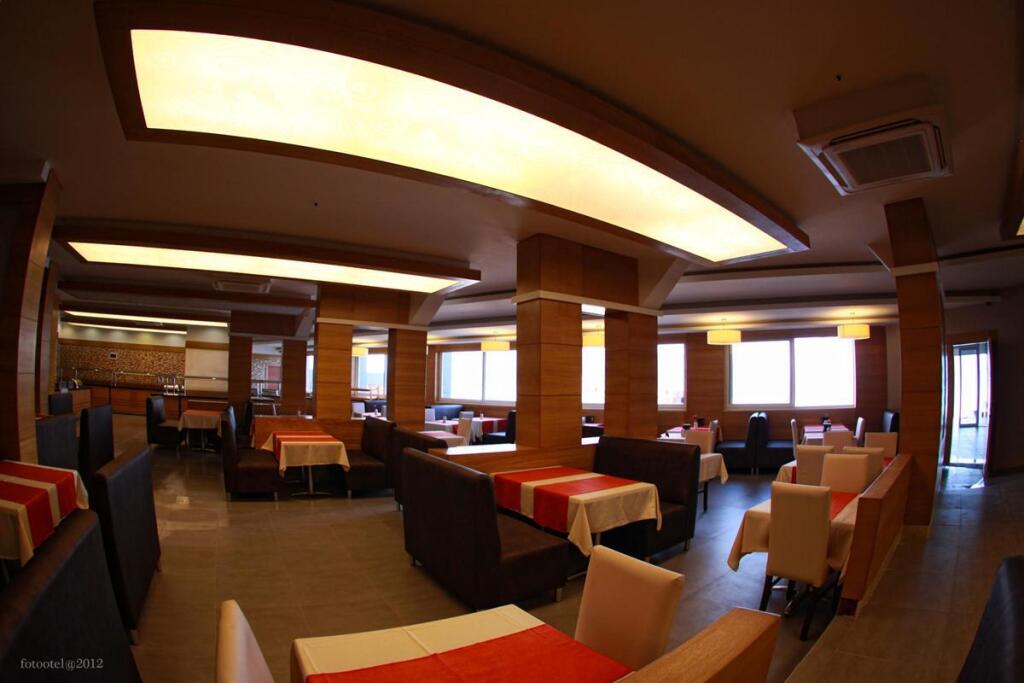 Point Beach Hotel Rezervasyon