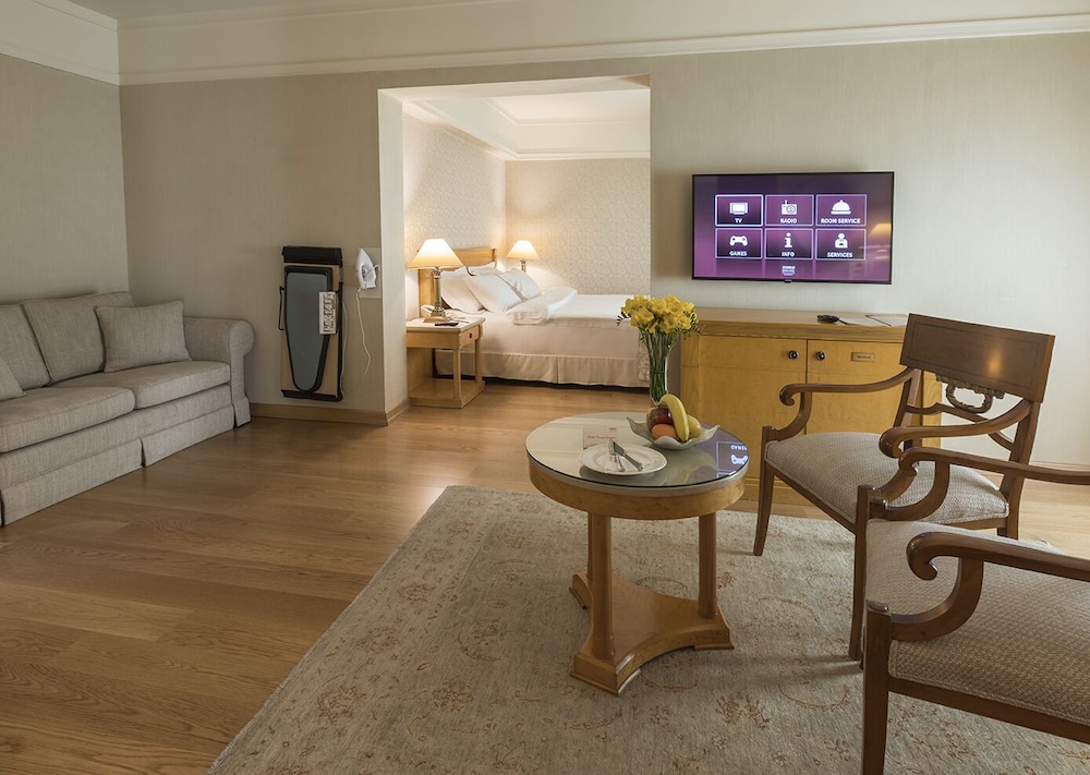 Zorlu Grand Rezervasyon